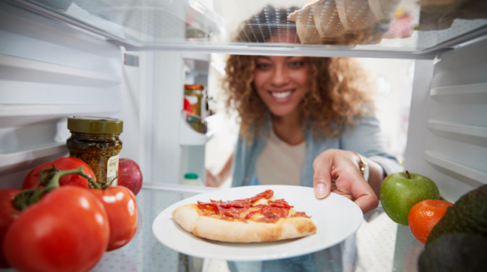 How Long is Pizza Good for in the Fridge? Tips on Storing and Reheating Pizza